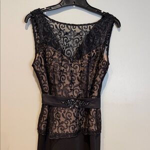 Elegant Black Lace Maxi Dress